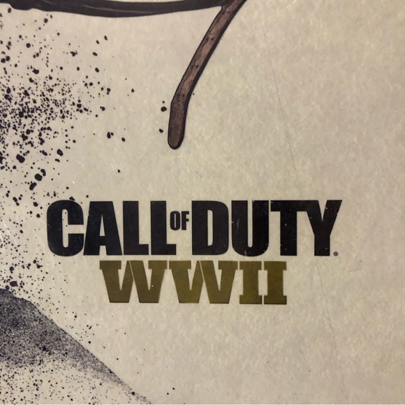 SLEDGEHAMMER GAMES CALL OF DUTY WWII Collector’s Edition Guide - Picture 3 of 12